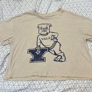 Yale University Cropped T-Shirt